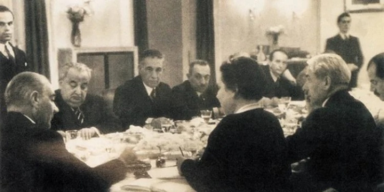 Yılların Özlemi: Yeni Bir Abece