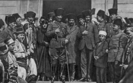 Kadir Mısıroğlu'nun Mondros Mütarekesi Üzerinden Atatürk'e İftirası